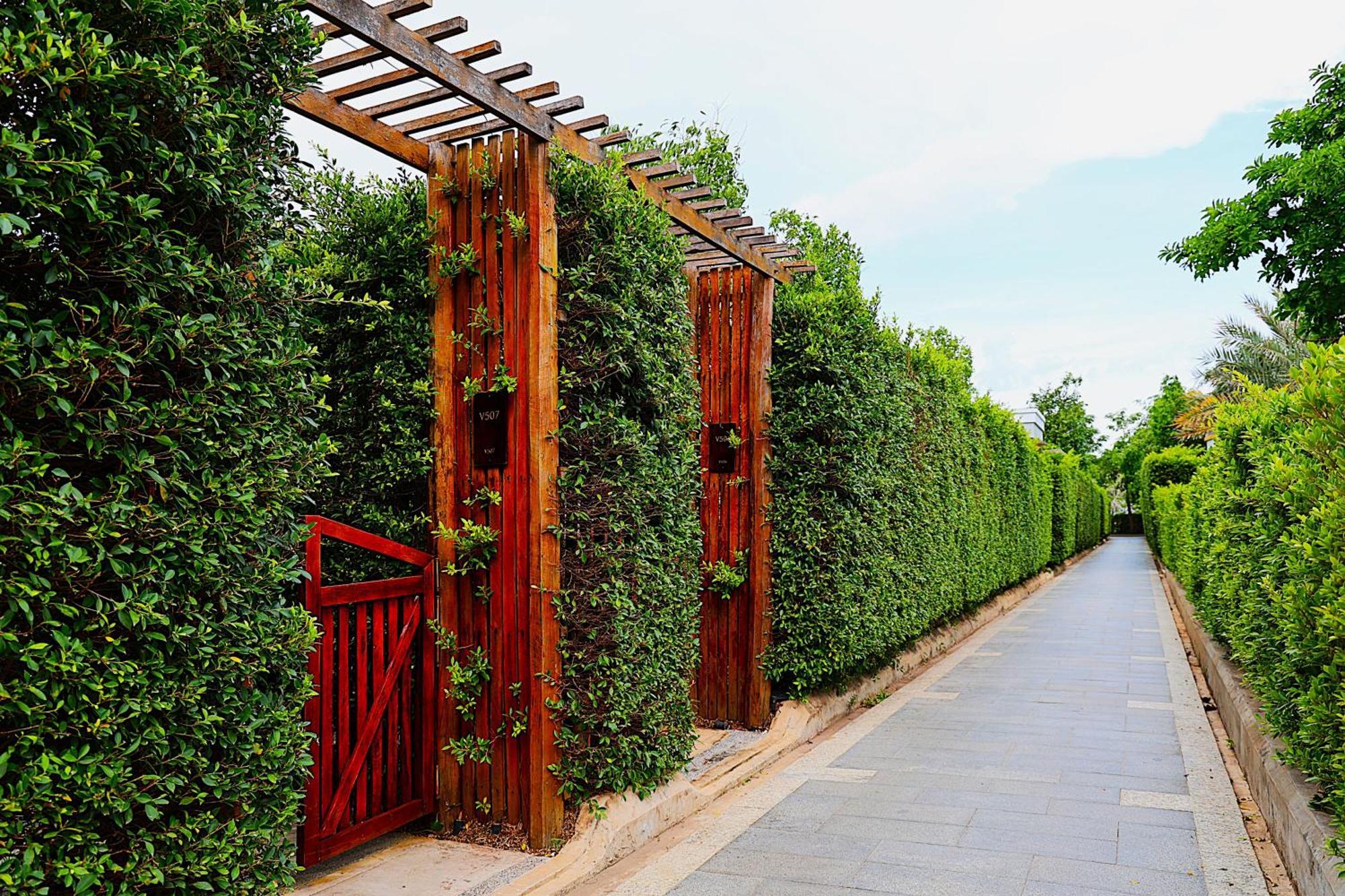 Castle Bayview Resort & Spa Kampot Kültér fotó